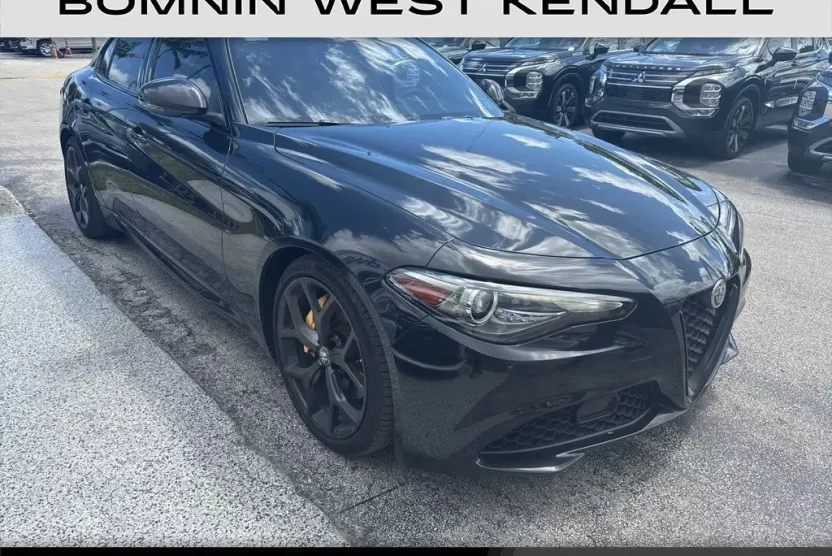 2020 Alfa Romeo Giulia Base photo 1