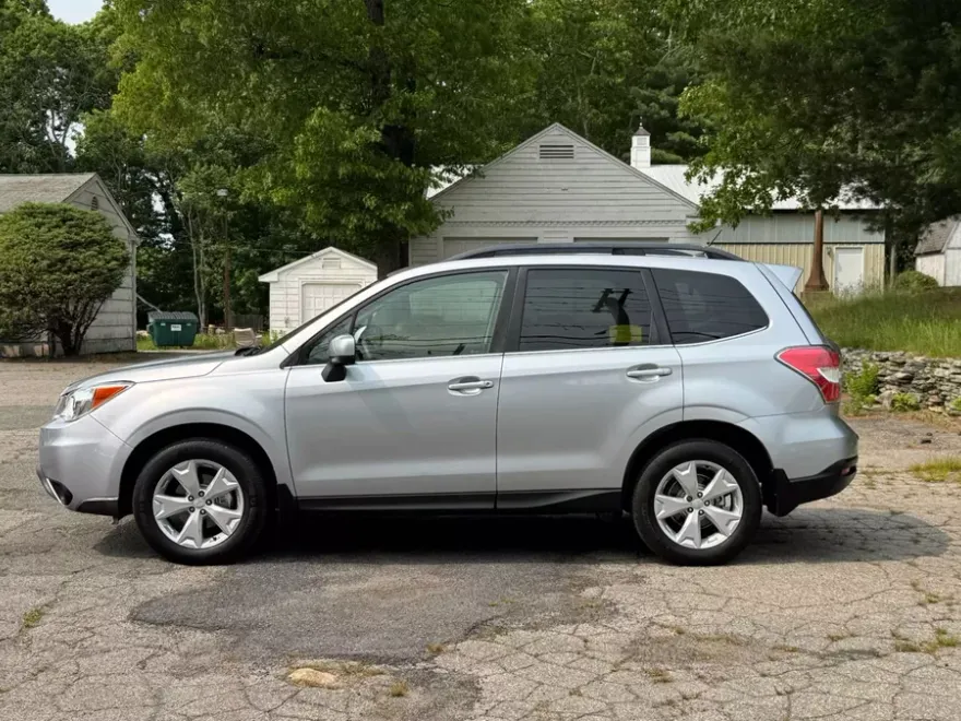 2015 Subaru Forester 2.5i Limited Sport photo 1
