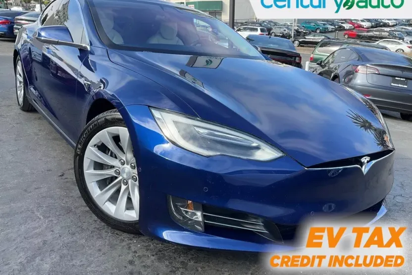 2017 Tesla Model S 75 photo 1