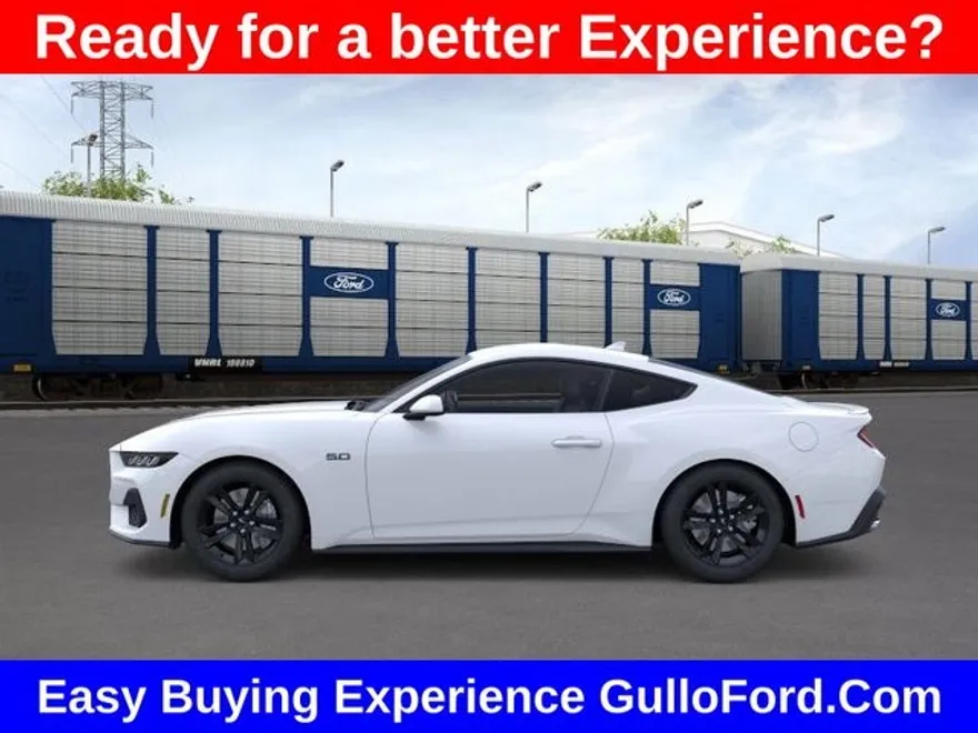 2025 Ford Mustang GT photo 1