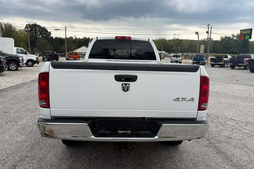 2006 Dodge Ram ST photo 1