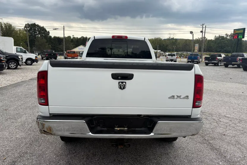 2006 Dodge Ram ST photo 1