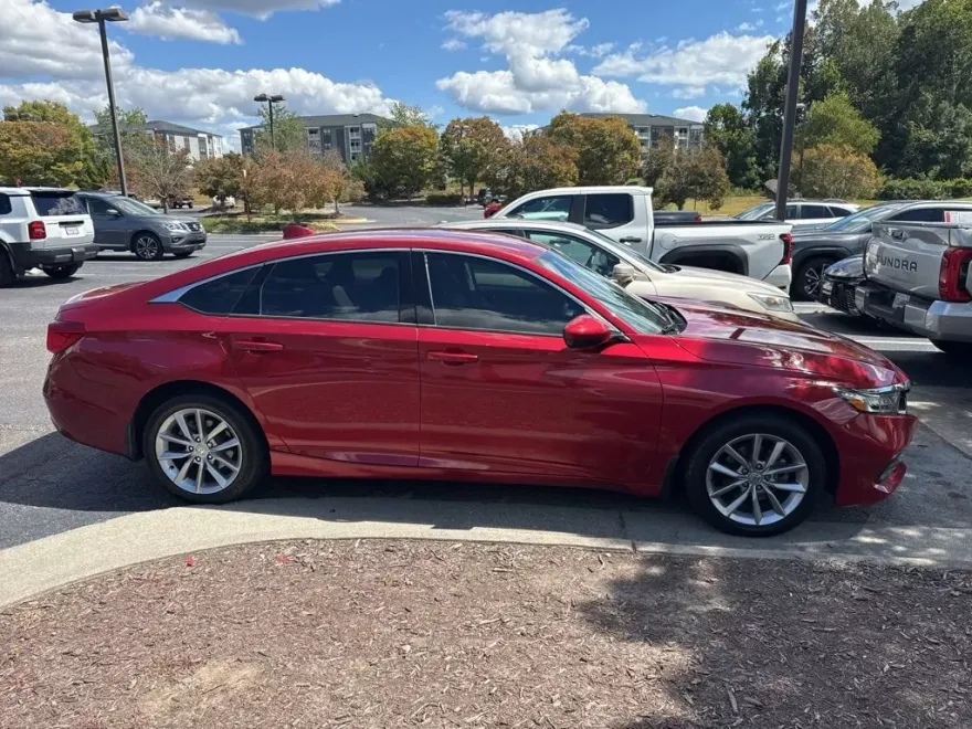 2021 Honda Accord LX 1.5T photo 1