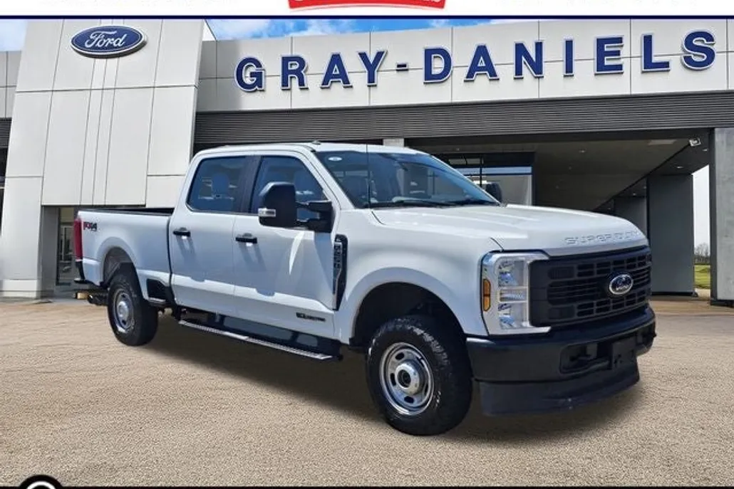 2024 Ford F-250 XL photo 1