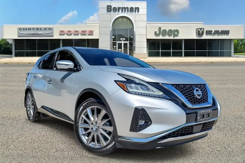 2021 Nissan Murano SV photo 1