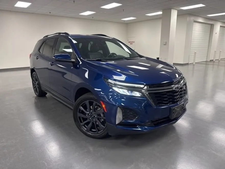 2022 Chevrolet Equinox RS photo 1