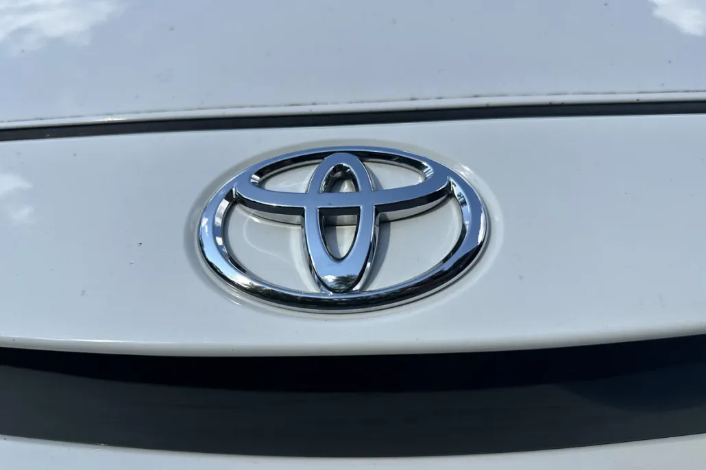 2020 Toyota Corolla SE photo 1