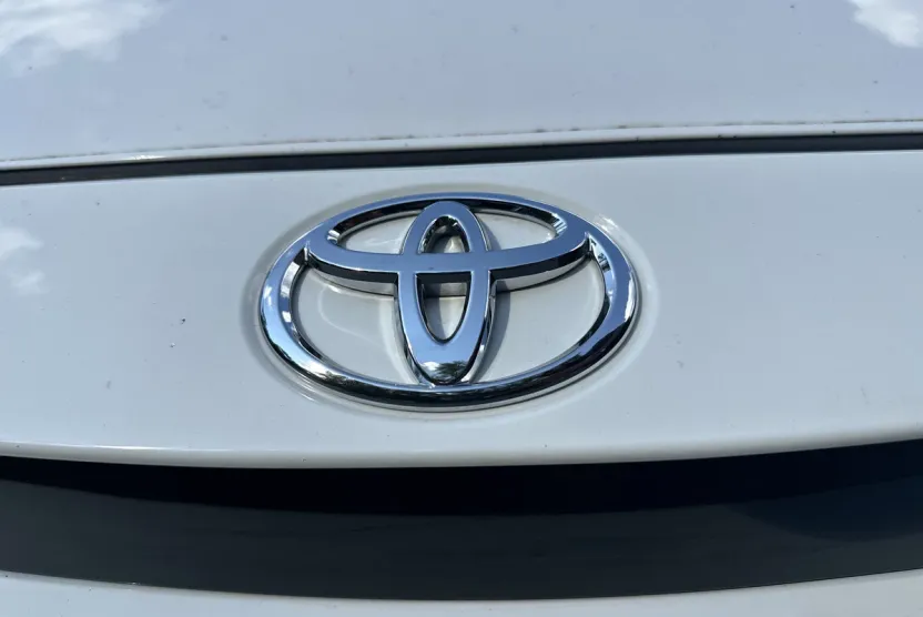 2020 Toyota Corolla SE photo 1