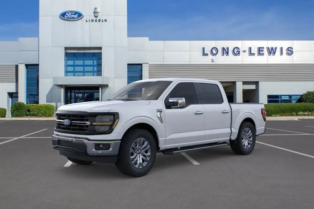 2025 Ford F-150 XLT photo 1