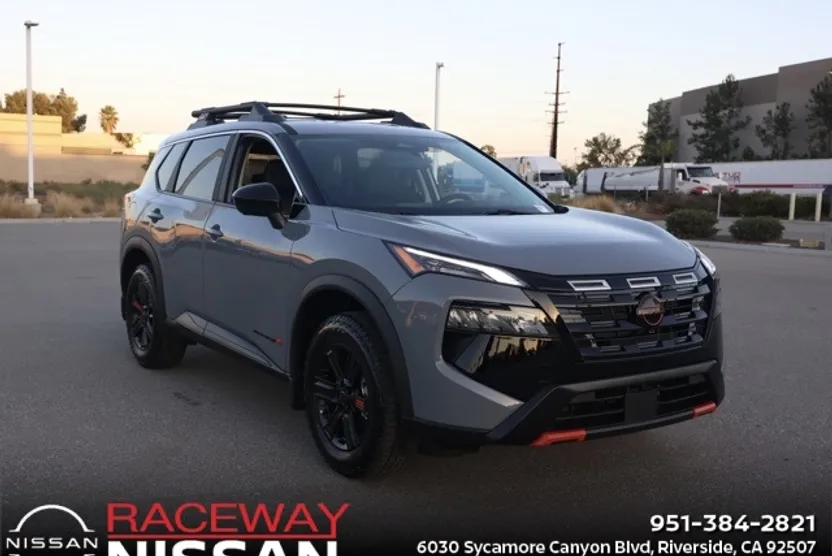 2026 Nissan Rogue SV photo 1