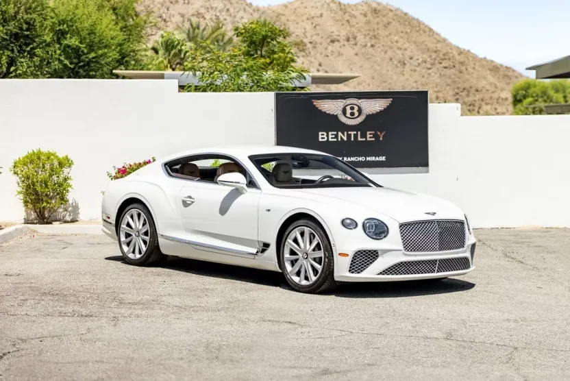2021 Bentley Continental GT V8 photo 1