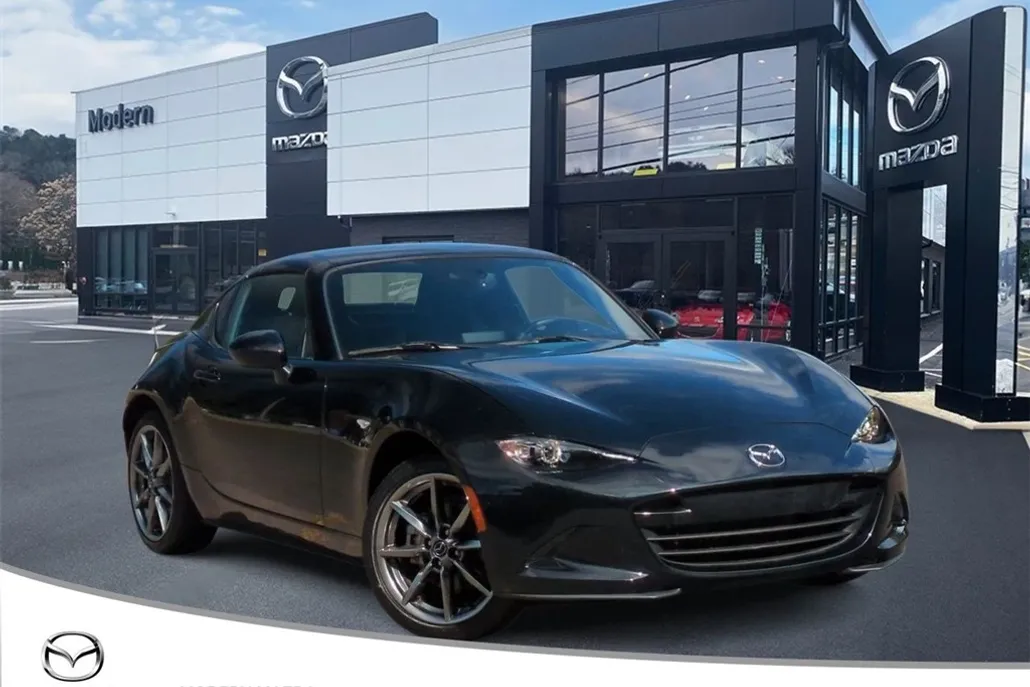2023 Mazda MX-5 Miata RF Miata Grand Touring photo 1