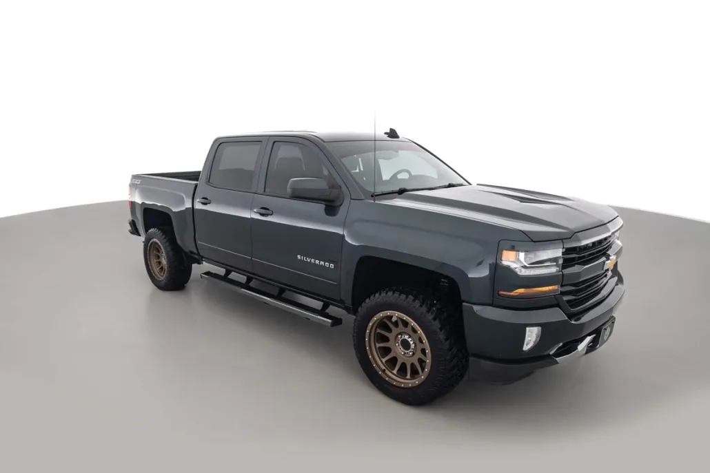 2017 Chevrolet Silverado 1500 LT Z71 photo 1