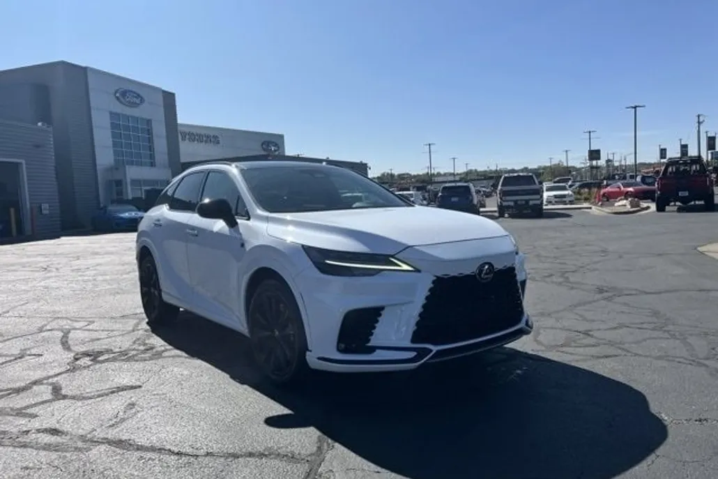 2023 Lexus RX 500h F SPORT Performance photo 1