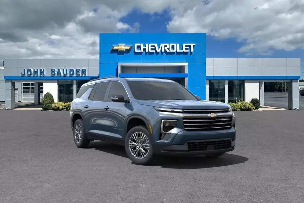 2025 Chevrolet Traverse photo 1