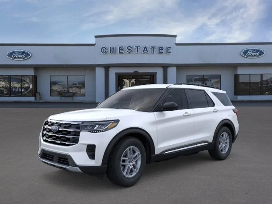 2025 Ford Explorer photo 1