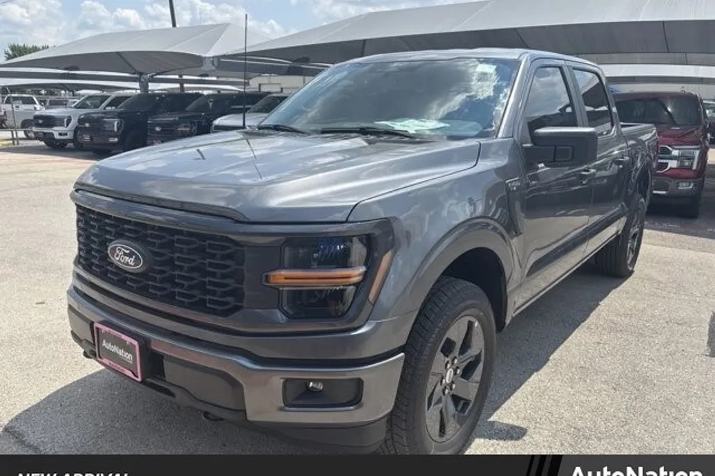 2025 Ford F-150 STX photo 1