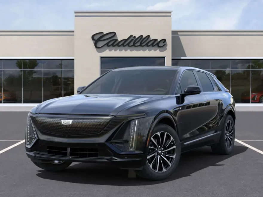2025 Cadillac Lyriq Sport photo 1