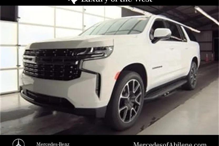 2021 Chevrolet Suburban RST photo 1