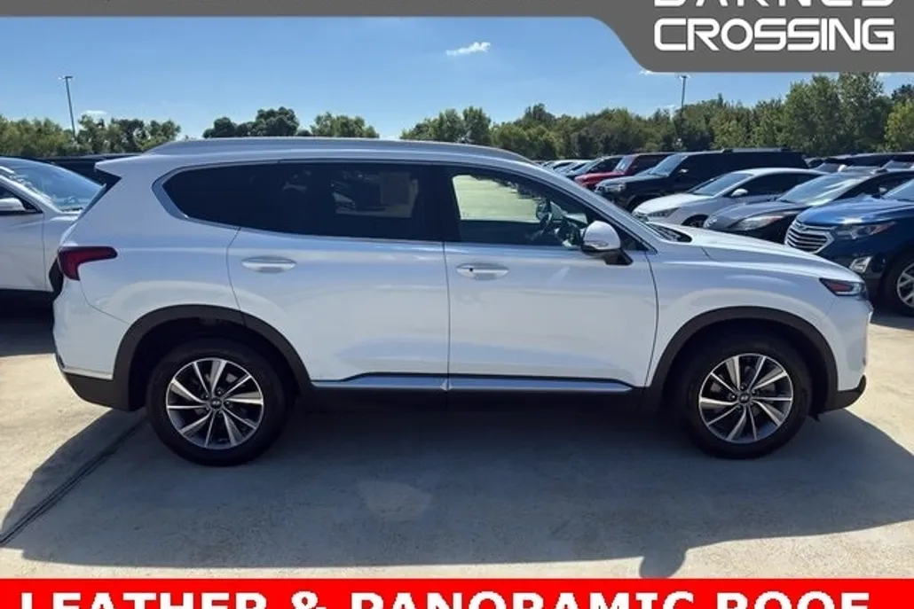 2020 Hyundai Santa Fe SEL photo 1