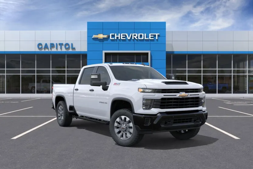 2025 Chevrolet Silverado 2500HD Custom photo 1