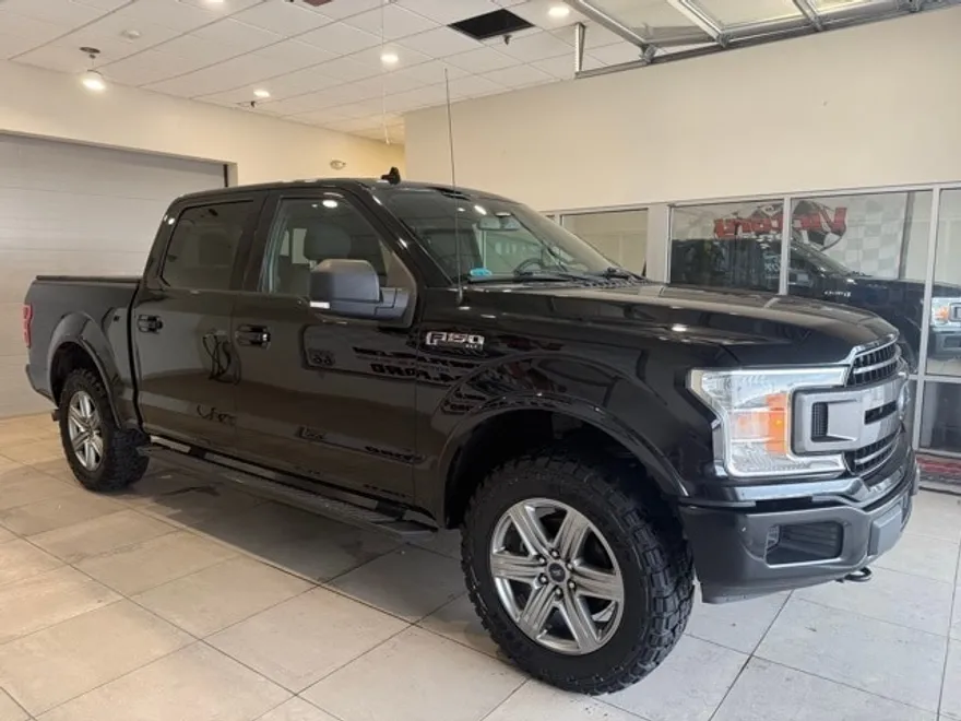 2018 Ford F-150 XLT photo 1