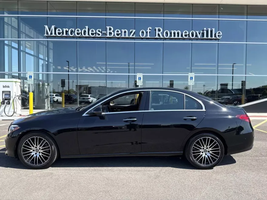 2024 Mercedes Benz C 300 4MATIC Sedan photo 1