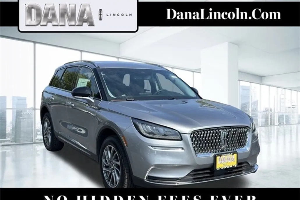 2022 Lincoln Corsair Standard photo 1