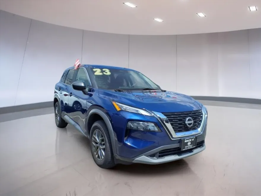 2023 Nissan Rogue S photo 1