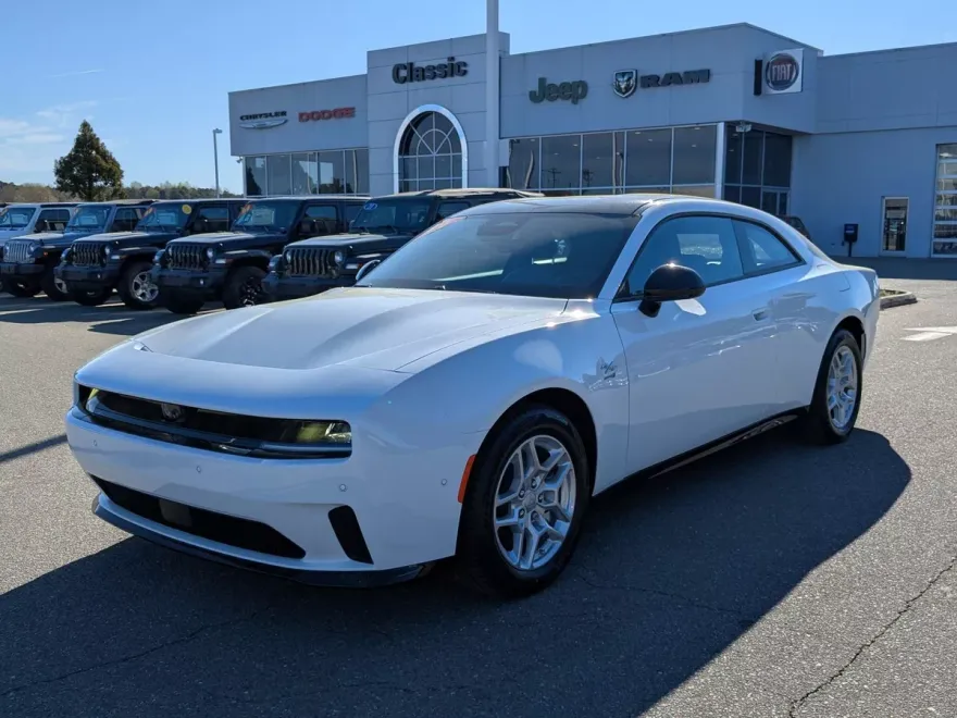 2025 Dodge Charger R/T photo 1