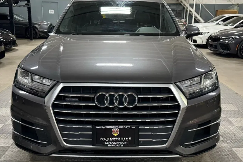 2019 Audi Q7 45 Premium Plus photo 1