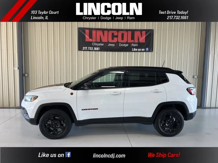 2023 Jeep Compass Trailhawk photo 1