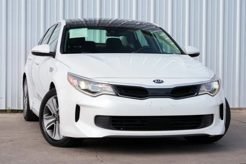 2019 Kia Optima Hybrid EX photo 1