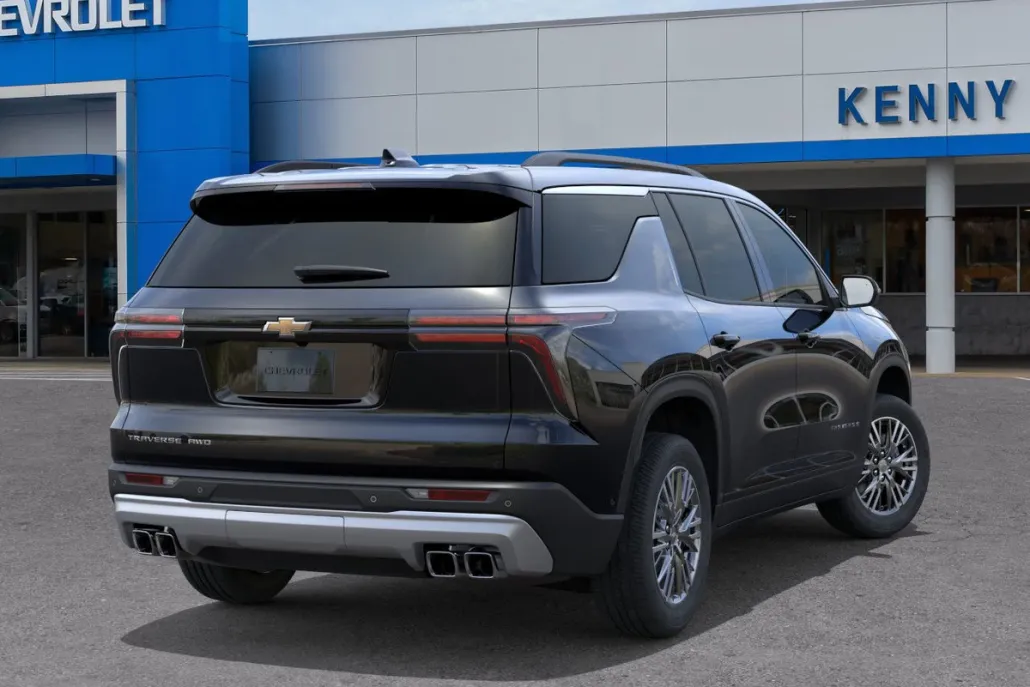 2026 Chevrolet Traverse photo 1