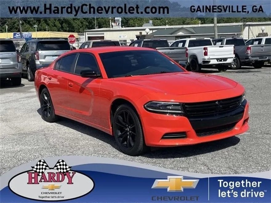 2018 Dodge Charger SXT photo 1