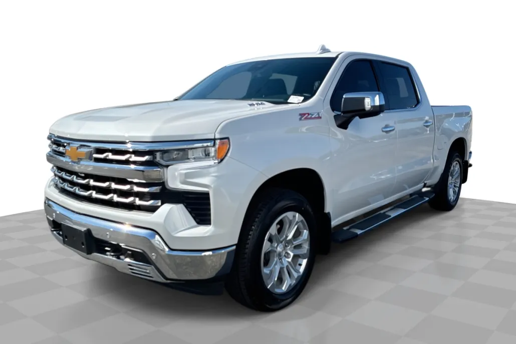 2024 Chevrolet Silverado 1500 LTZ photo 1