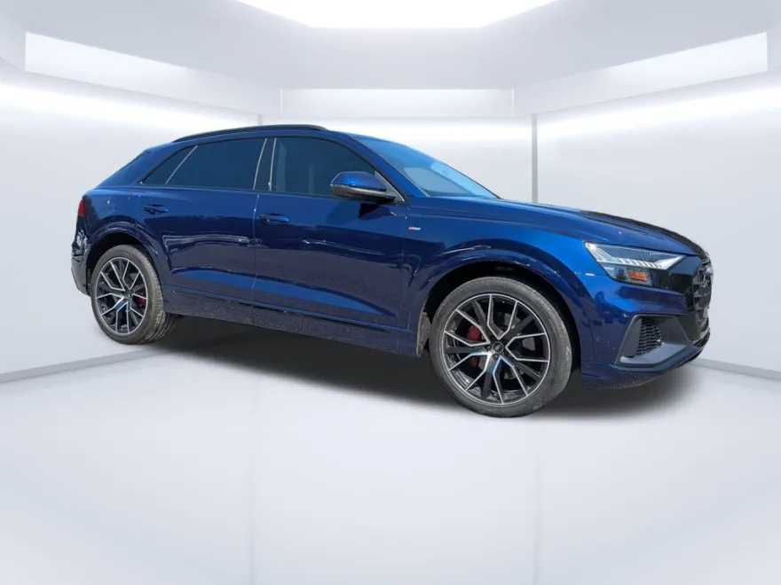 2021 Audi Q8 55 Premium Plus photo 1