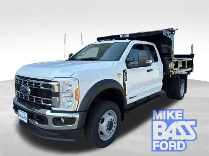2024 Ford F-550 XL photo 1