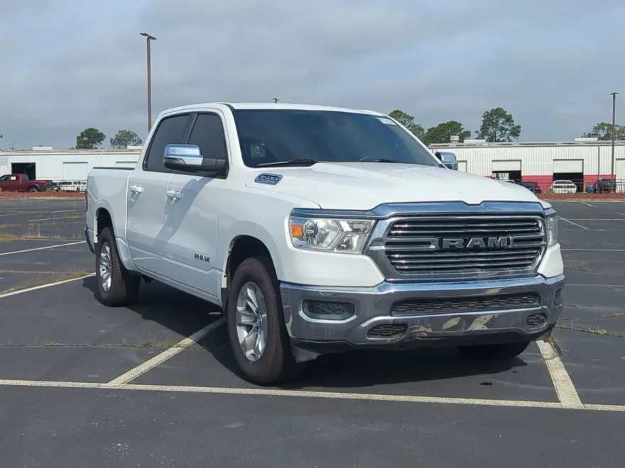 2023 Ram 1500 Laramie photo 1