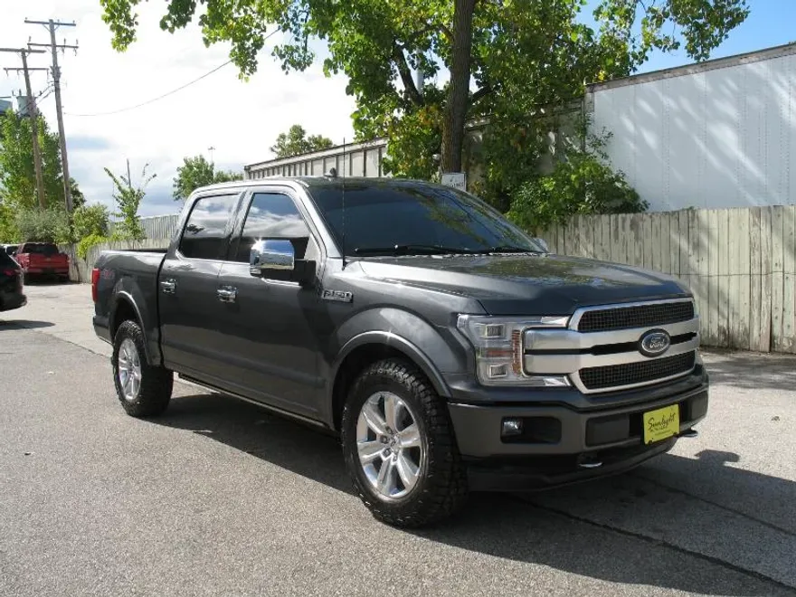 2020 Ford F-150 Platinum photo 1