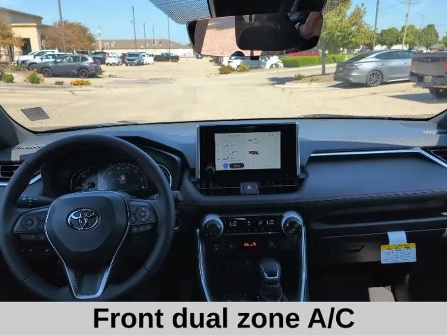 2025 Toyota RAV4 Prime SE photo 1