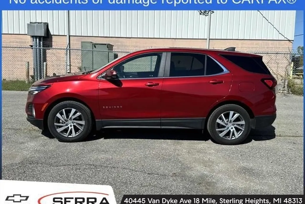 2024 Chevrolet Equinox LT photo 1