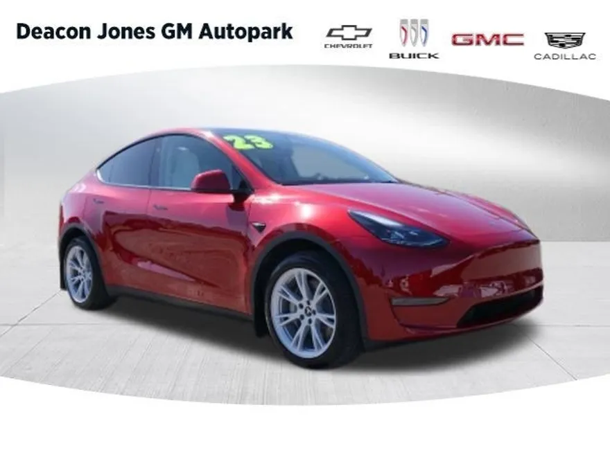 2023 Tesla Model Y Long Range photo 1
