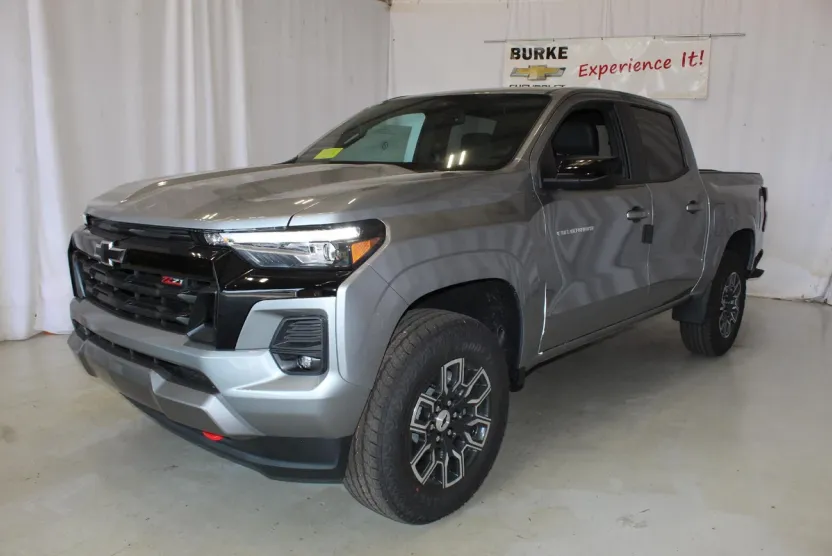 2026 Chevrolet Colorado Z71 photo 1