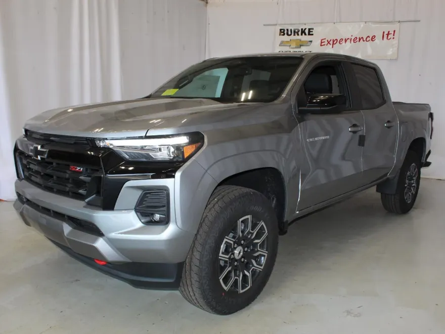 2026 Chevrolet Colorado Z71 photo 1