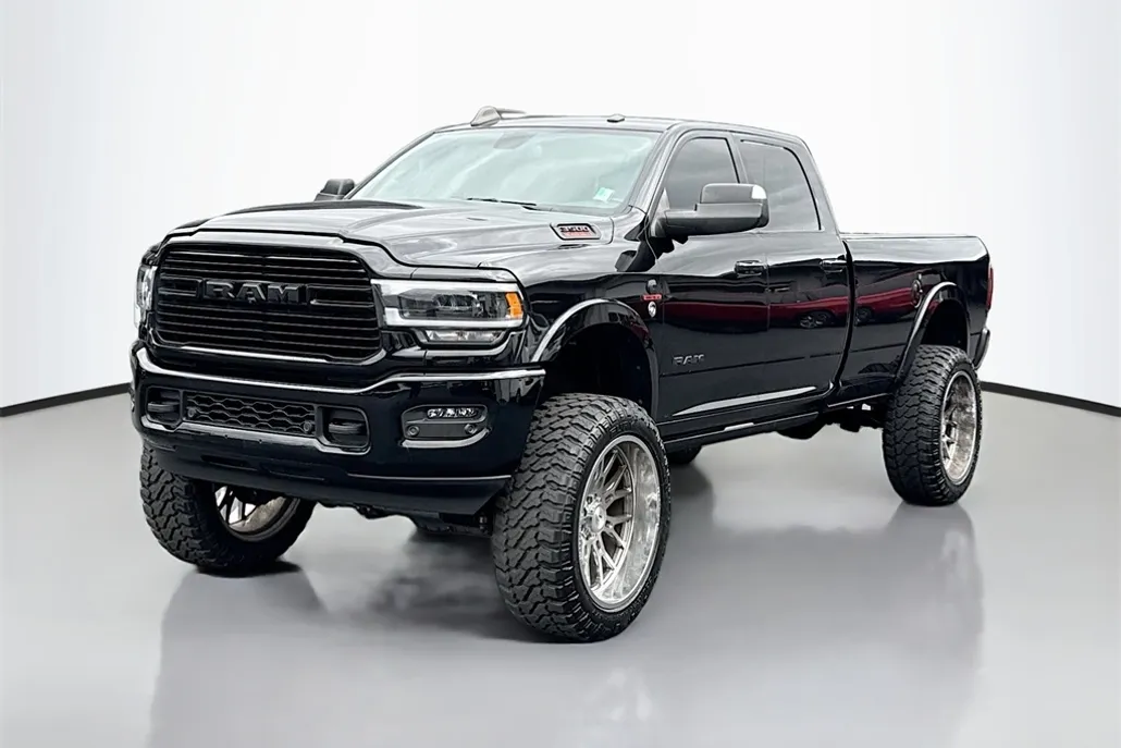 2022 Ram 3500 Laramie photo 1
