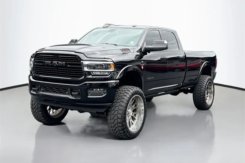 2022 Ram 3500 Laramie photo 1