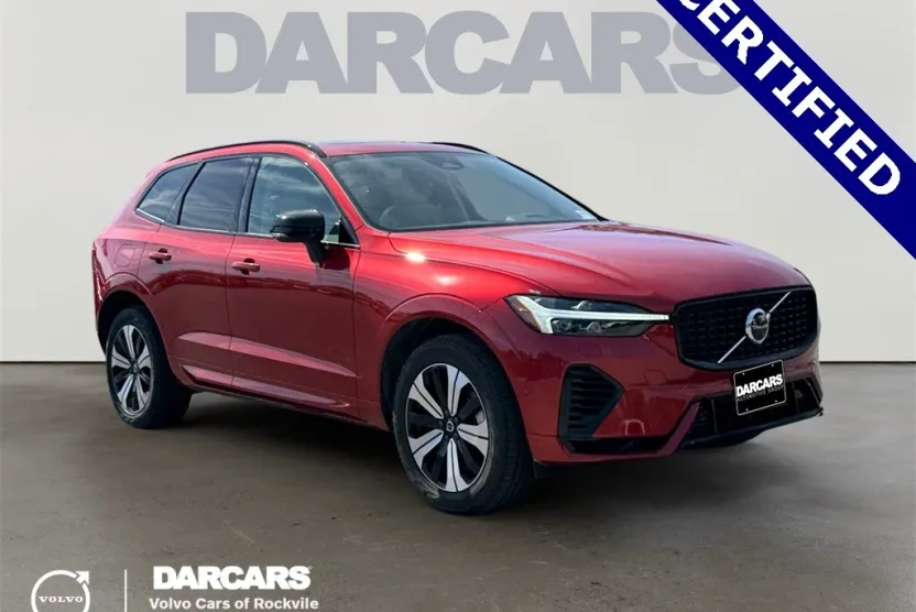 2024 Volvo XC60 Recharge Hybrid T8 Plus photo 1