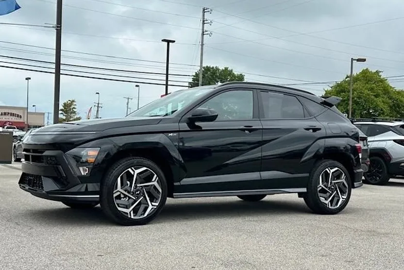 2024 Hyundai Kona N Line photo 1