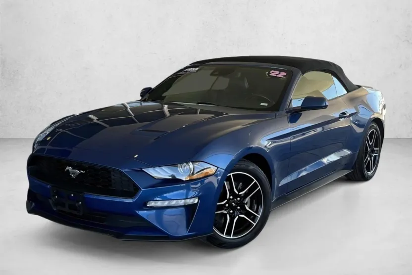 2022 Ford Mustang Convertible photo 1